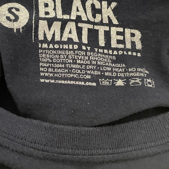 Black Matter T-shirt M
Unisex
Imagine By Threadless
Pyro kinesis for Beginners - Picture 4 of 4